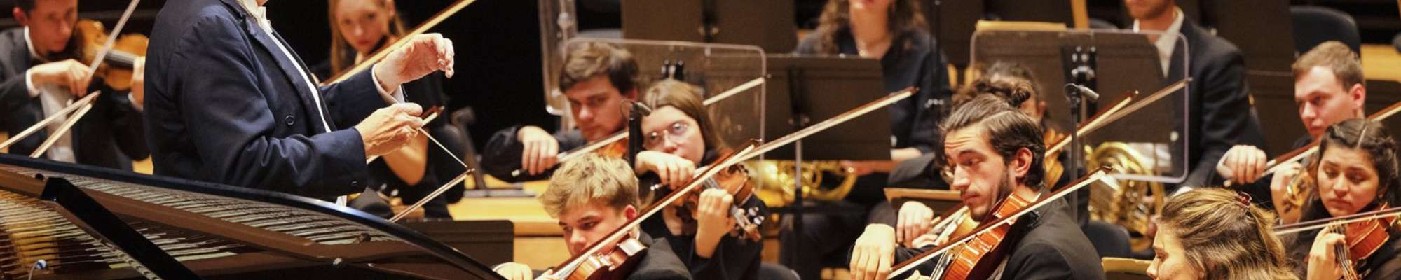 Orchestre français des jeunes / Michael Schønwandt