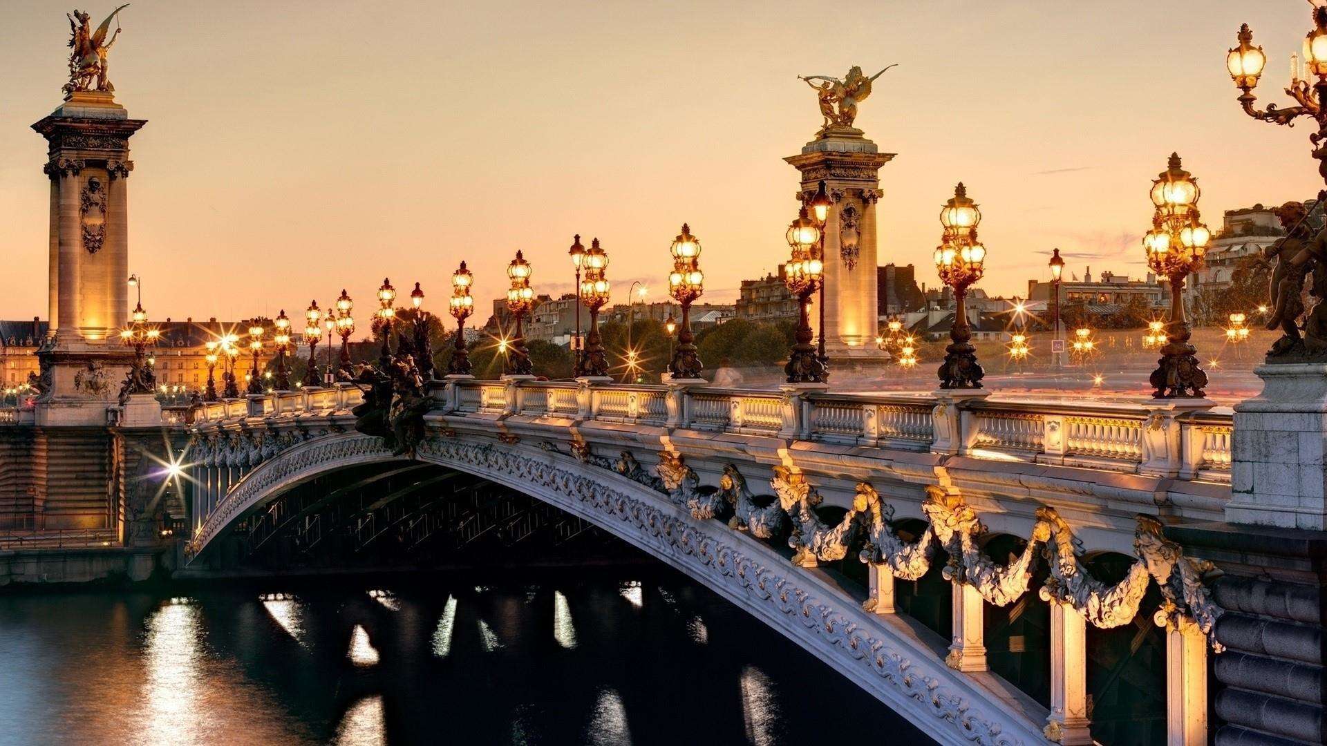 Lumières dans la ville, où comment l'éclairage urbain a fait de Paris la Ville lumière